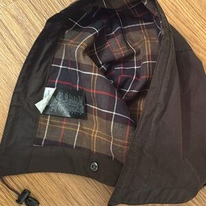 Barbour wax Sykoil olive hood NWOT